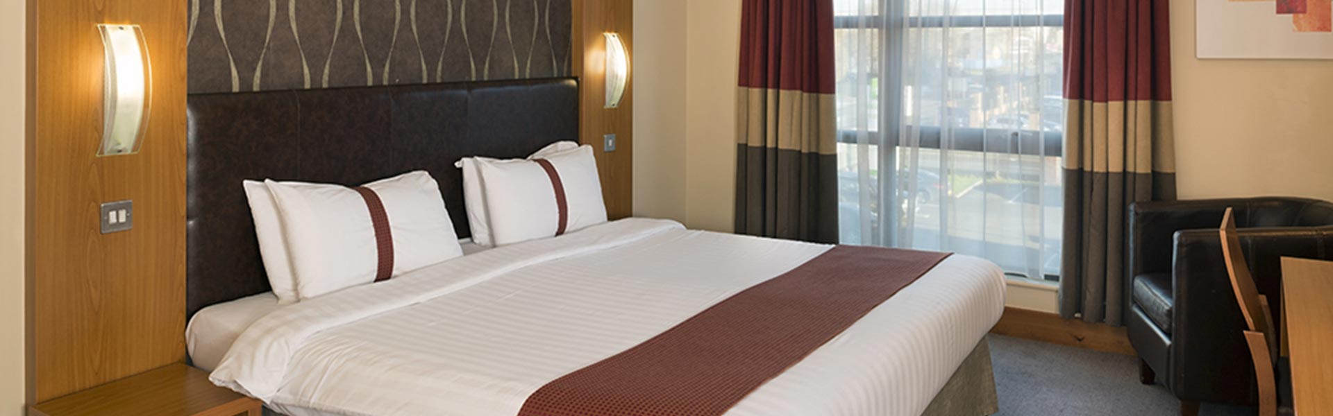 ACCOMODATION