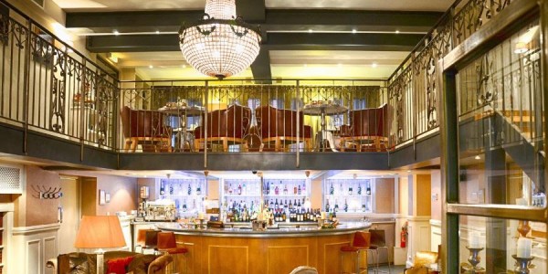BAR AREA
