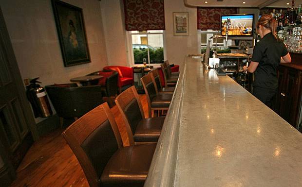 Bar