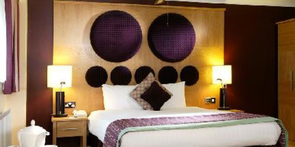 LEA MARSTON SPA ROOM