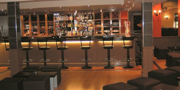 LEISURE BAR