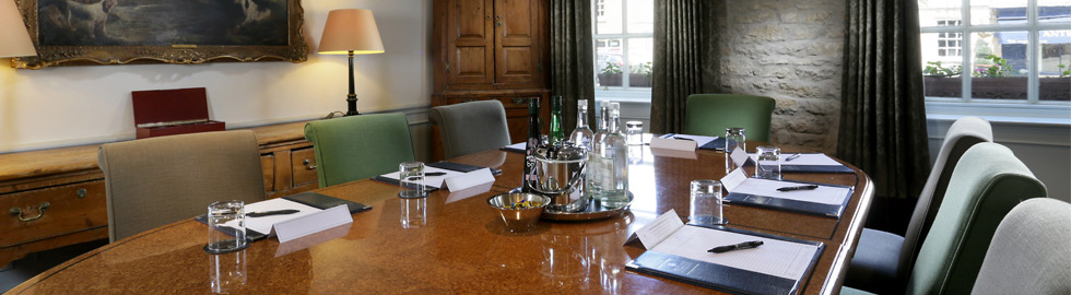 MEETING ROOM