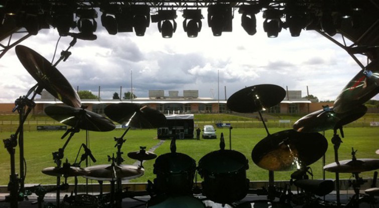 Outdoor_AudioVisual