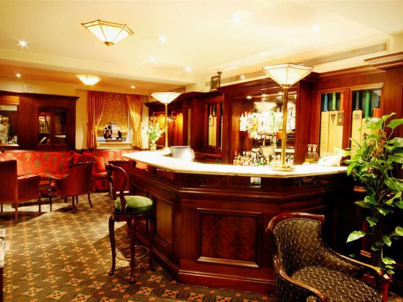 Reception Lounge