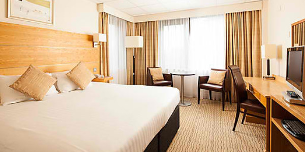 Mercure Hull Grange Park Hotel Bedroom