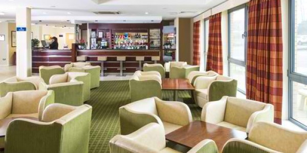 Lounge and Bar