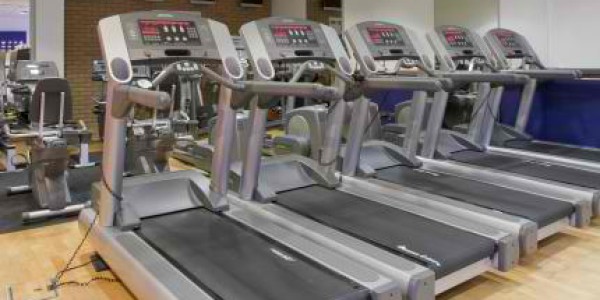 Holiday Inn Aylesbury Gym
