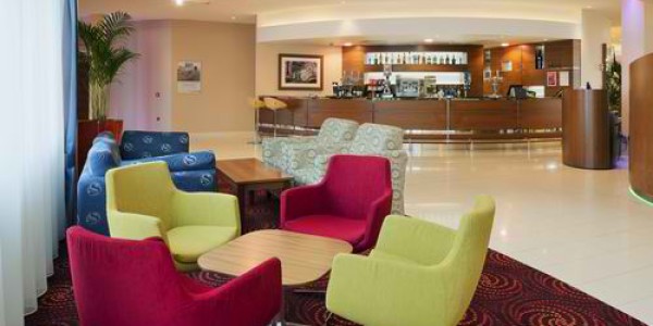 Bar and Lounge